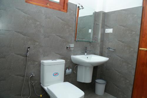 Apartment image 10