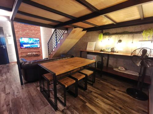 Facilities, Iconic Suites & Pods Hotel in Kelebang