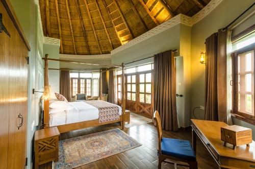 Emburara Farm Lodge