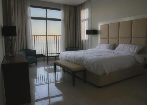 Brand New Luxury 5 Bedroom Villa with Sea View