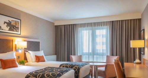 Clayton Hotel Belfast - image 8