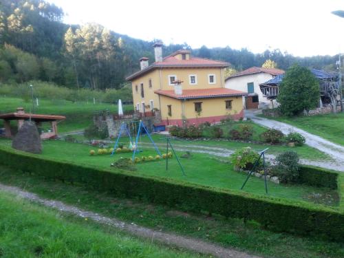 花園, Casa Rural Casa Capión (Casa Rural Casa Capion) in 奧維耶多