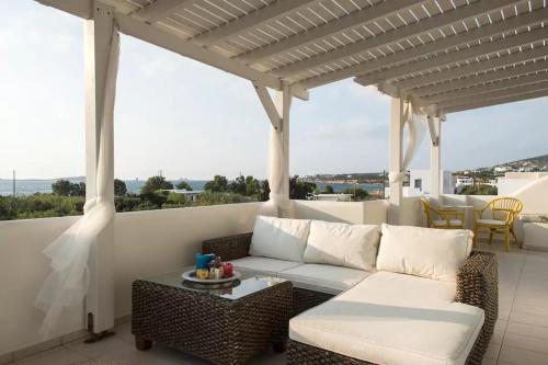  Adorable 3 bedroom maisonette in Pounta, Ferienwohnung in Pounda