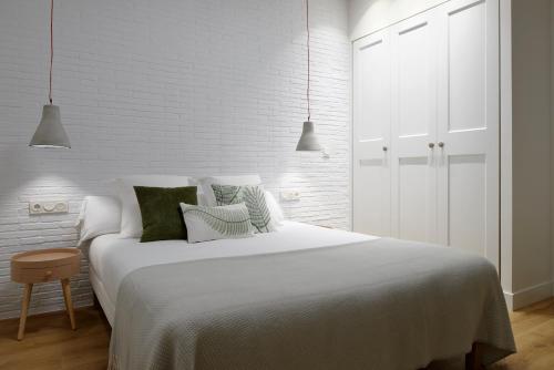 Apartment image 3