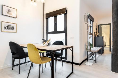 Waou MALASAÑA es MIA - Corta Duración, Madrid (fotografie 10)