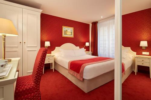 Austin's Arts et Metiers Hotel