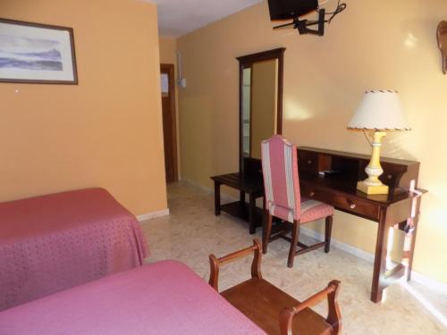 Hotel Braseria La Barca - image 11