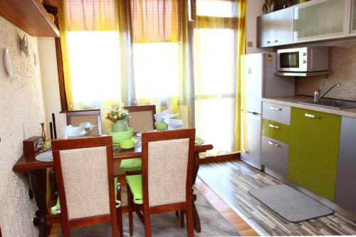 Apartment with Sea View image 10