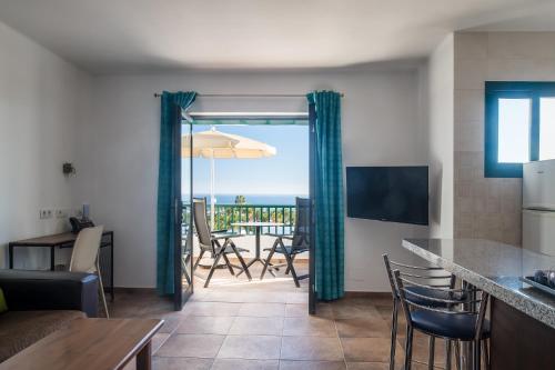Apartamentos Villa Canaima - 발코니/테라스