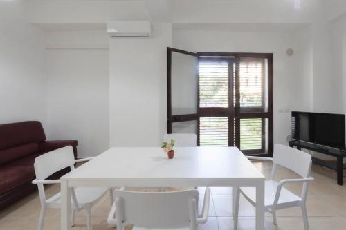  Apartments d´Orlando - 2 bedrooms apartment with garden in Capo dʼOrlando
