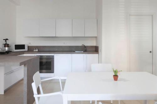  Apartments d´Orlando - 2 bedrooms apartment with garden in Capo dʼOrlando