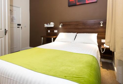 Marble Arch Inn - image 14