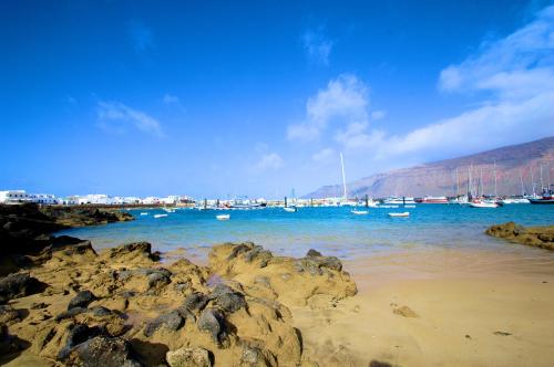 La Graciosa Camelia Beach Vistas Mar - main image