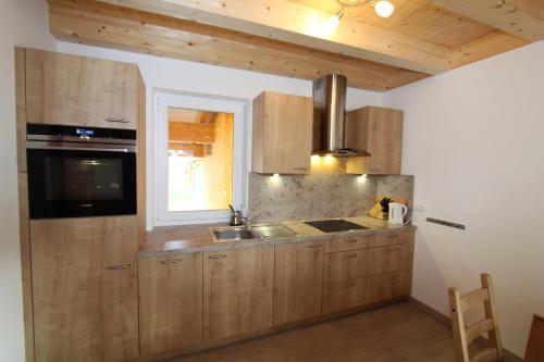 Konyha, Chalet Underhill in Kotschach