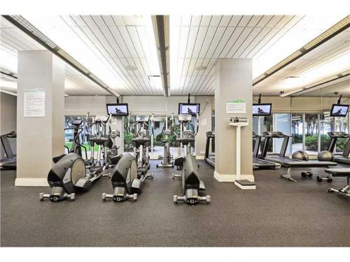 Miami Hollywood Beach One Bedroom Ocean View 0018-1bmar