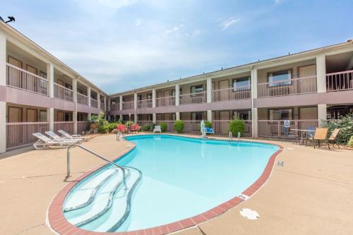 Motel 6-Little Rock, AR - Airport