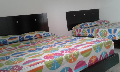 4 double beds