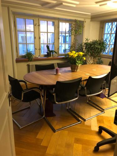 Good4Yew BnB – Zurich, CO
