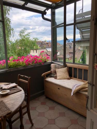 Good4Yew BnB – Zurich, CO