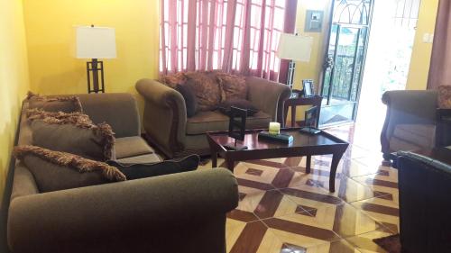 st james apartments for rent