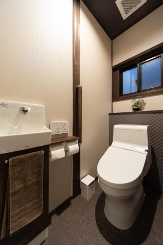 Two-Bedroom Villa image 10