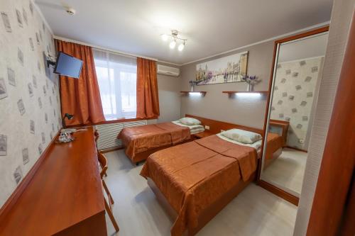 City Hotel — Photo 2