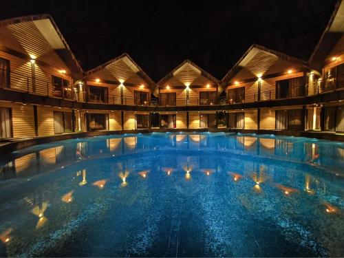 Double room, deluxe, pool