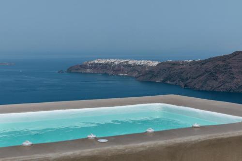 The 360° Caldera view house by Caldera Houses Santorini