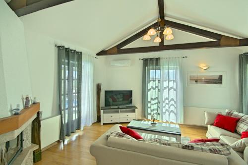 Stone Villa Zegna - image 13