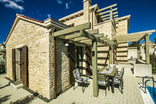 Stone Villa Zegna - image 6