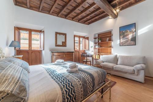 GuestHost - Montecitorio & Pantheon Stylish Flat