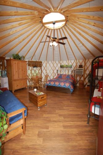 Journeys End - Yurt 2-No Pets 