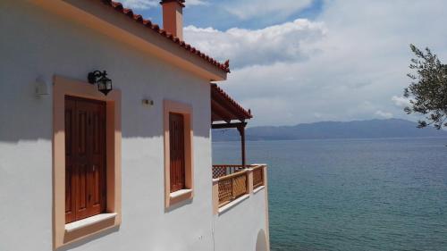 شرفة/ تراس, Nereides Seaside Apartments in ساموس ايلاند