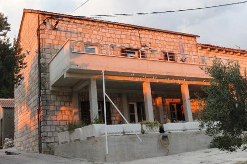  Paula, Unterkunft in Žuljana