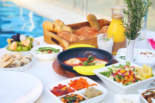 Ételek és italok, Noa'm Bagalil in Pki'in