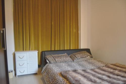 Entire flat - Superb Double Bedroom