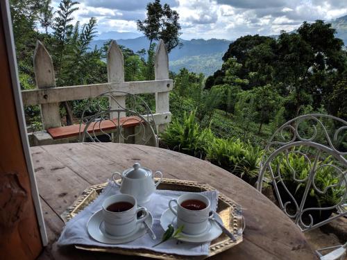 المرافق, Florence Cottage in جومارا