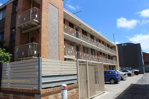 Australian Home Away @ Richmond