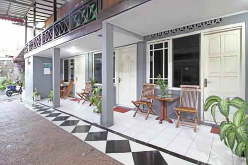 RedDoorz near Terminal Condong catur - Kec. Tempel