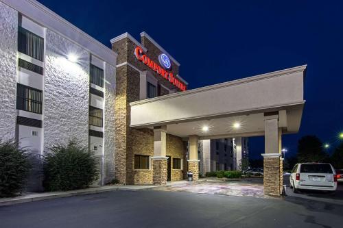 Comfort Suites Airport