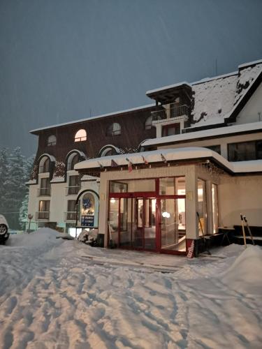 Saint George Borovets Hotel - Borovets