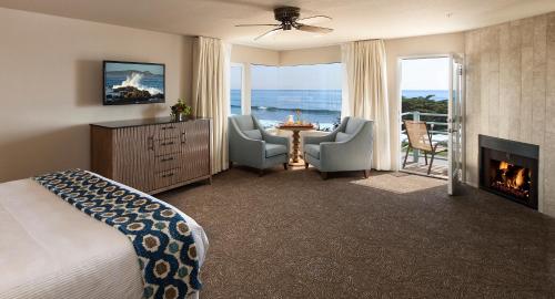 Cambria Landing Inn and Suites