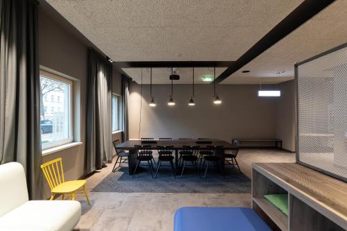 大廳, A&O柏林中央火車站飯店 (a&o Berlin Hauptbahnhof) in 柏林