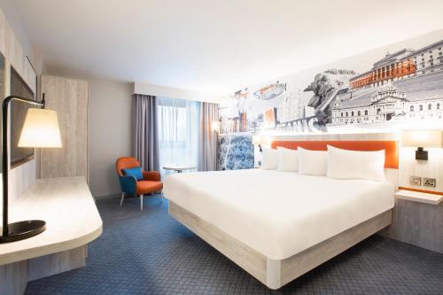 Jurys Inn Belfast - image 2