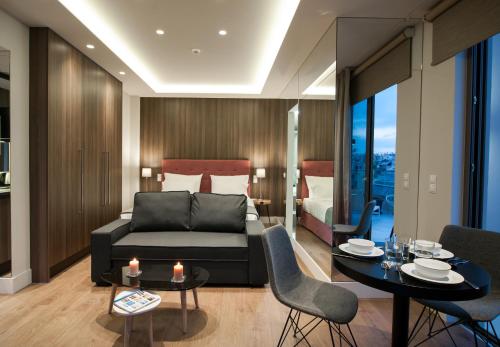 Athens Platinum Rooms and Suites - image 14