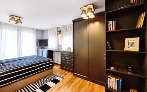Stylish and High-end Designer Apartments in City Center, Sofia (photo 6)
