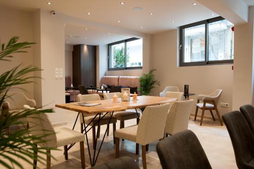 Ravintola, Athens Platinum Rooms and Suites in Zografou