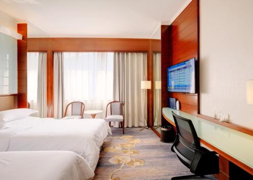 room detail thumbnail 1