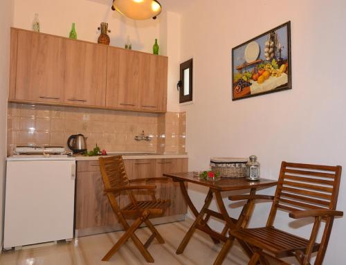  Alexandra Apartments in Melíkia