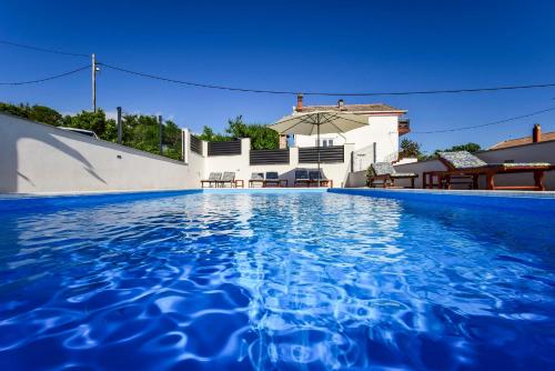  Apartments Jidra, Pension in Rtina